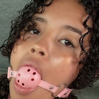 Valery Ponce Nue