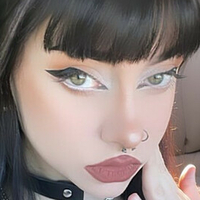 Vampyshae Nue