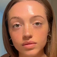 Victoria Waldrip Nue