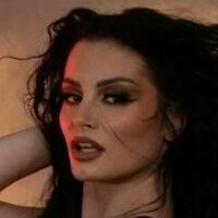 WWE's Paige / Saraya Bevis Nue