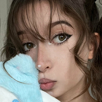 xyzaly Nue