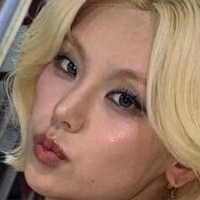 Yeji - ITZY (예지, Hwang Ye-ji) Nue