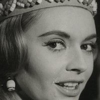 Yvonne Monlaur Nue